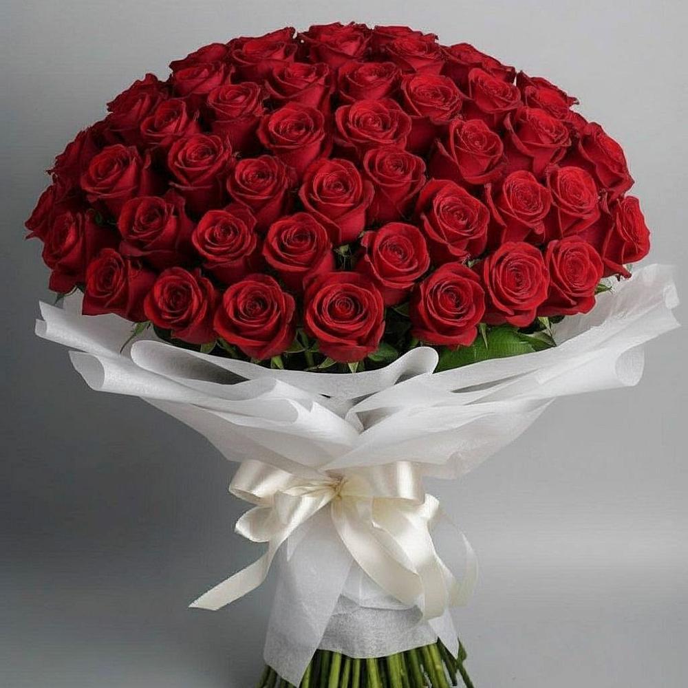 Букет 101 Красная роза Блэк Мэджик в Гороховке
