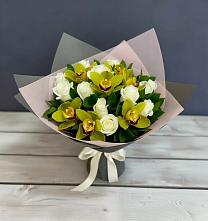 Букет цветов из:  Орхидеи и Розы в Гороховке