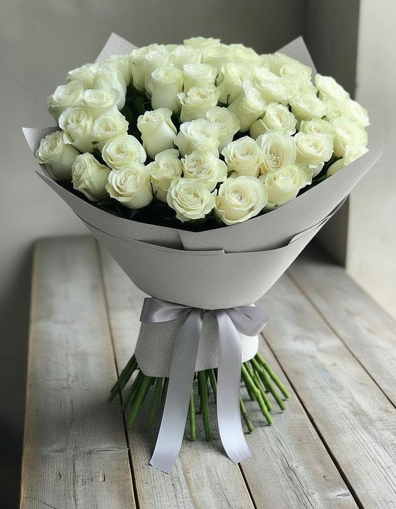 Букет 35 Белых роз в Гороховке