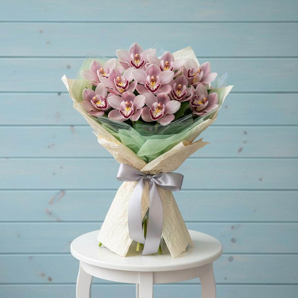 Букет цветов из: Орхидеи и Розы в Гороховке