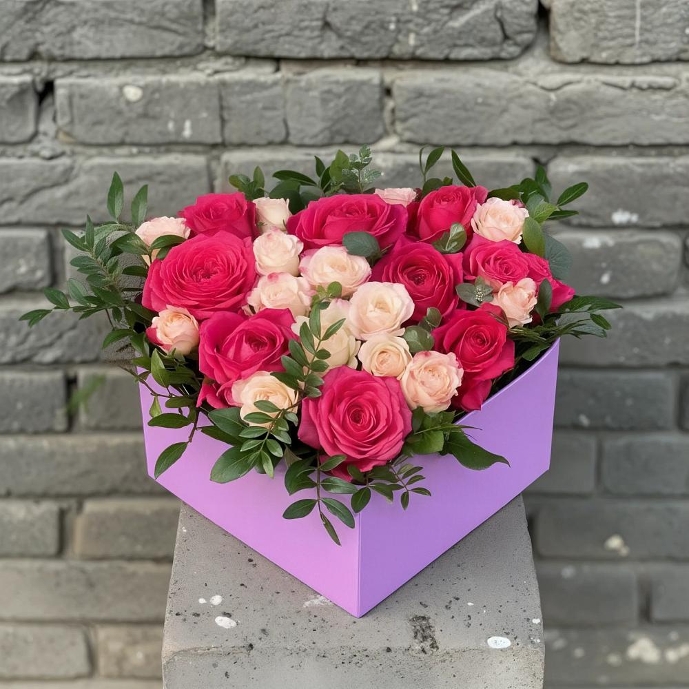 Цветочная композиция из Розы в коробке в Гороховке
