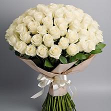 Букет 101 беля роза Белоснежка в Гороховке