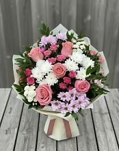 Букет цветов из:  Альстромерии, Гвоздики, Розы и Хризантемы в Гороховке