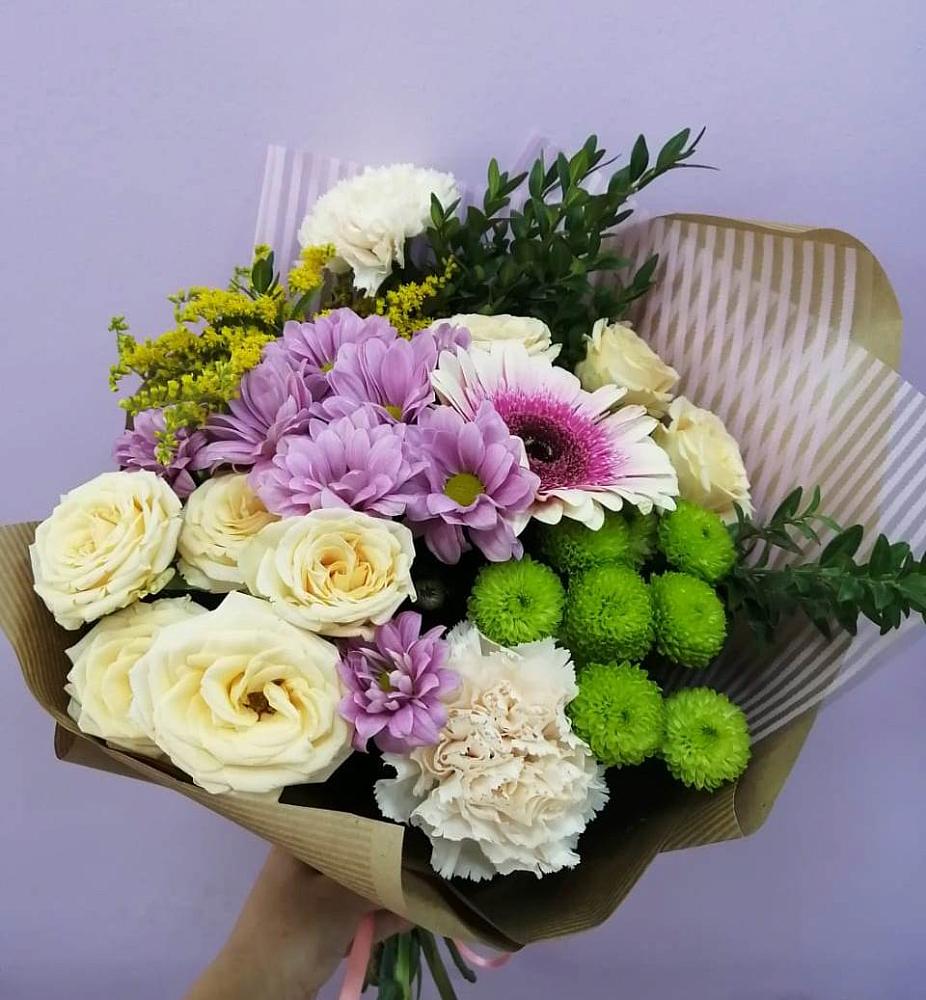 Букет цветов из: Хризантемы, Розы, Гвоздики и Герберы в Гороховке