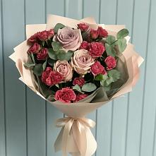 Букет цветов из:  Гвоздики и Розы в Гороховке