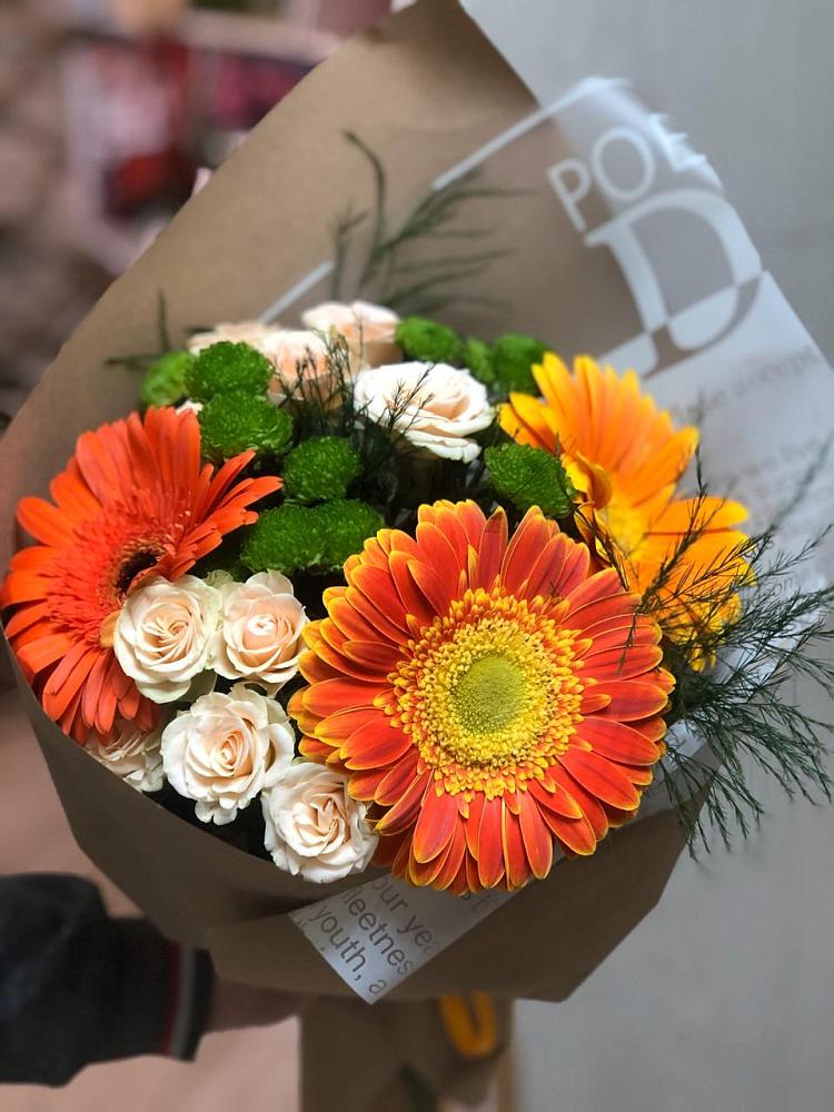 Букет цветов из: Герберы, Хризантемы и Розы в Гороховке