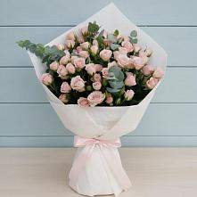 Букет цветов из:  Розы #REPLACE_PRED# Гороховке