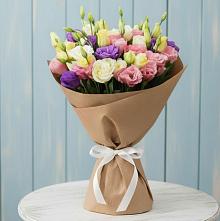 Букет цветов из:  Лизиантусы в Гороховке