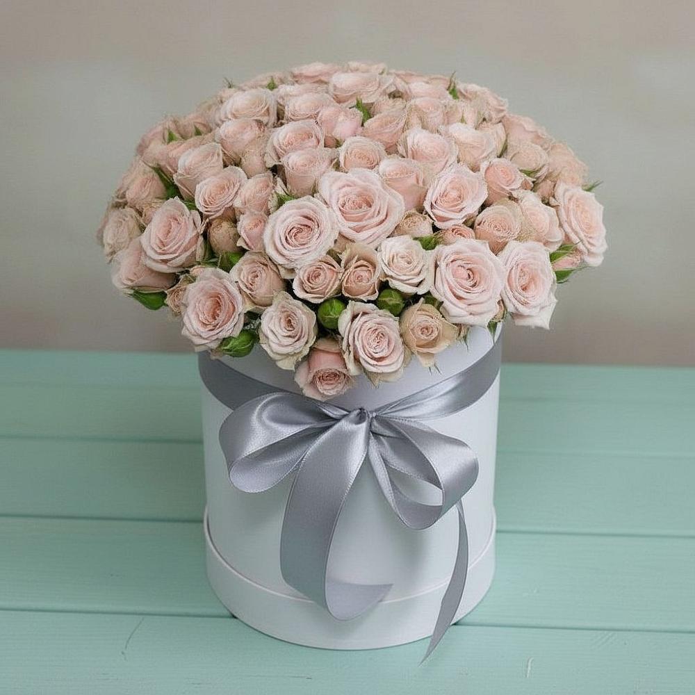 Цветочная композиция из Розы в шляпной коробке в Гороховке